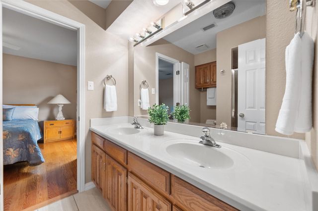 1328 Bear Creek Road, Cedar Hill, TX 75104