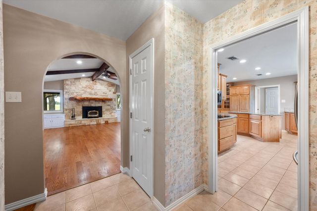 1328 Bear Creek Road, Cedar Hill, TX 75104
