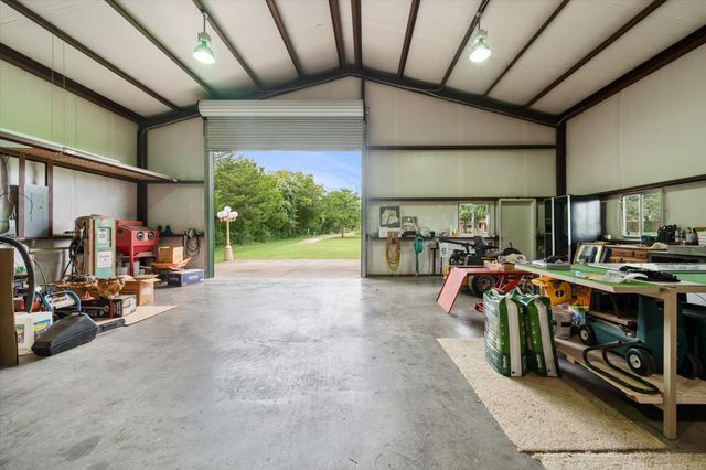 1328 Bear Creek Road, Cedar Hill, TX 75104