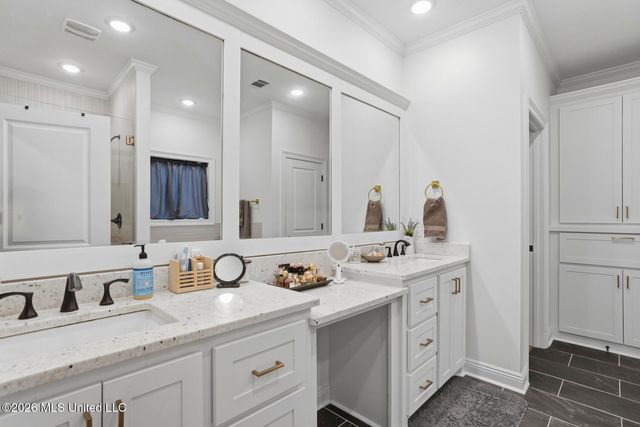 111 Colebrooke Cove, Florence, MS 39073