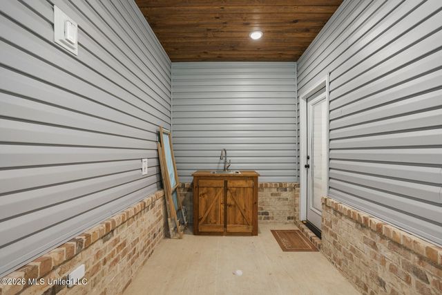111 Colebrooke Cove, Florence, MS 39073