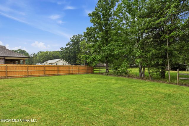111 Colebrooke Cove, Florence, MS 39073