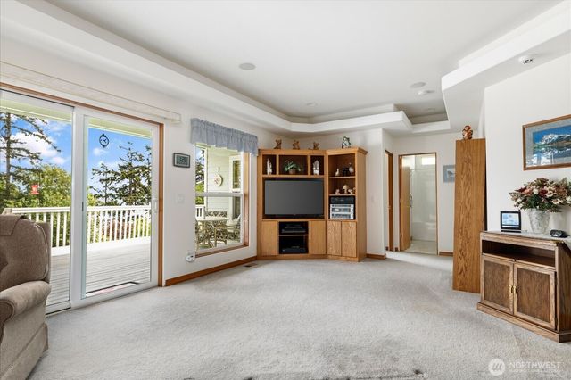 152 E Morris Road, Coupeville, WA 98239