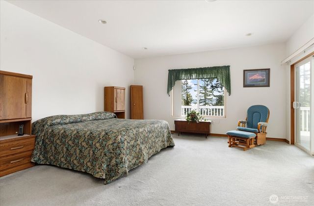 152 E Morris Road, Coupeville, WA 98239