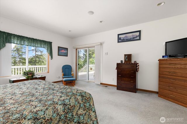152 E Morris Road, Coupeville, WA 98239