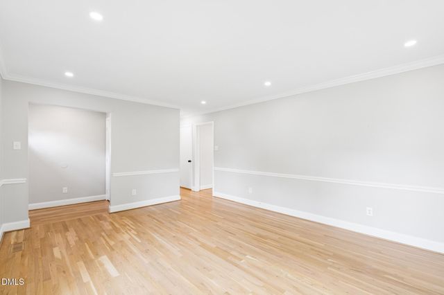 412 Pinecroft Drive, Raleigh, NC 27609