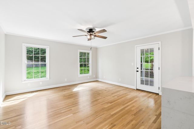 412 Pinecroft Drive, Raleigh, NC 27609