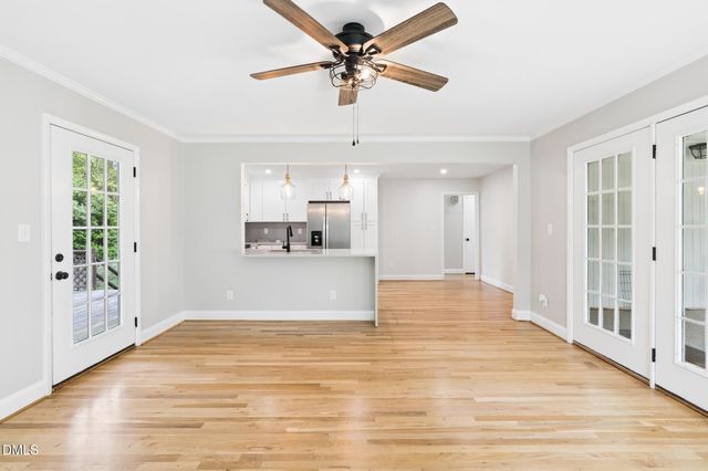 412 Pinecroft Drive, Raleigh, NC 27609