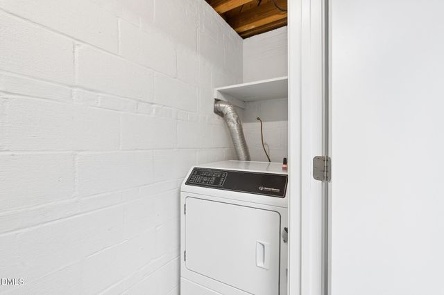 412 Pinecroft Drive, Raleigh, NC 27609