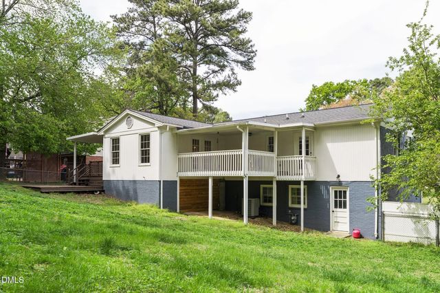 412 Pinecroft Drive, Raleigh, NC 27609