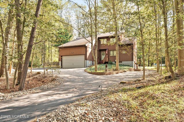 619 Hanover Drive, Wrightstown, NJ 08562