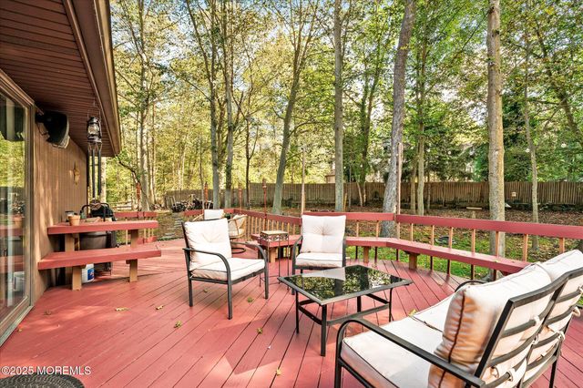 619 Hanover Drive, Wrightstown, NJ 08562