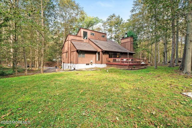 619 Hanover Drive, Wrightstown, NJ 08562