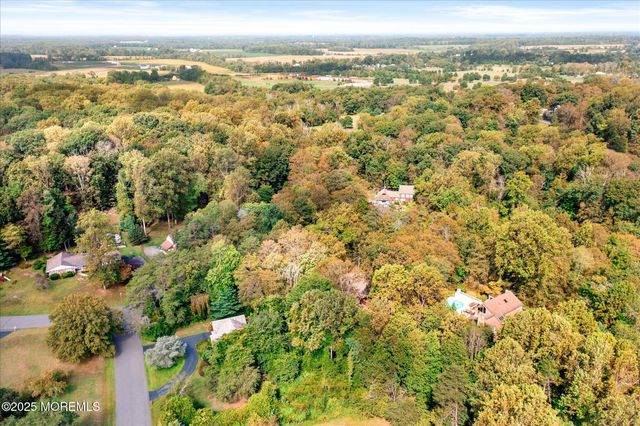619 Hanover Drive, Wrightstown, NJ 08562