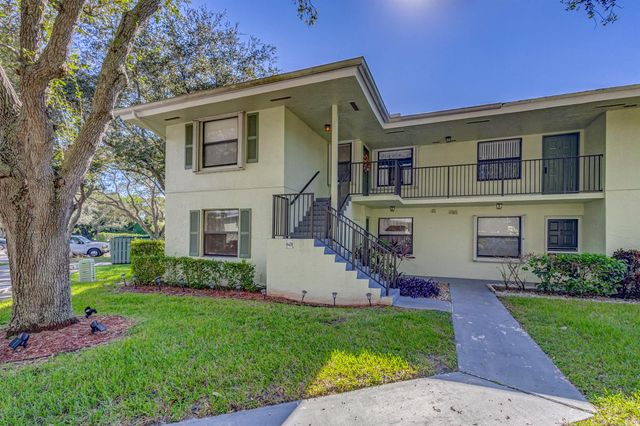601 Sabal Ridge Circle A, Palm Beach Gardens, FL 33418