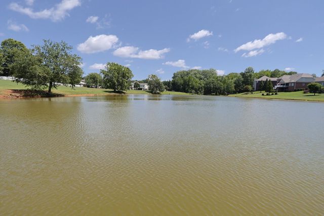 725 Ethridge Point, Boiling Springs, SC 29316