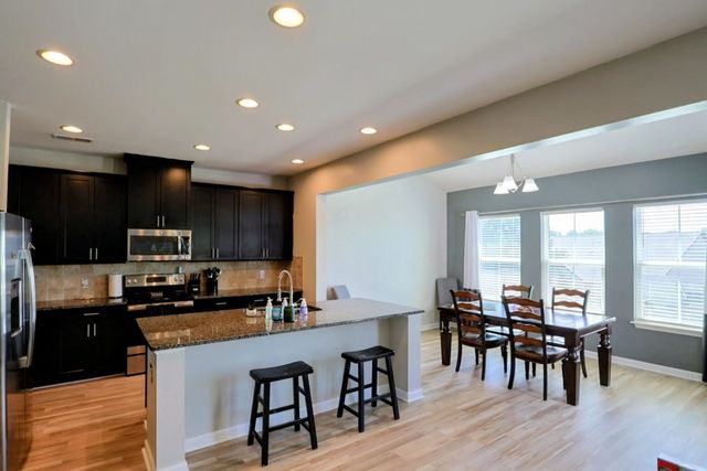 725 Ethridge Point, Boiling Springs, SC 29316