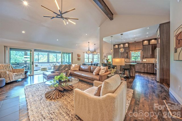 294 Red Knob Lane, Marshall, NC 28753