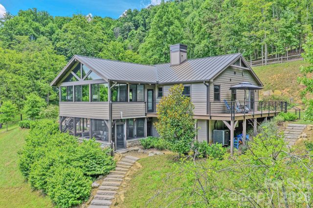 294 Red Knob Lane, Marshall, NC 28753