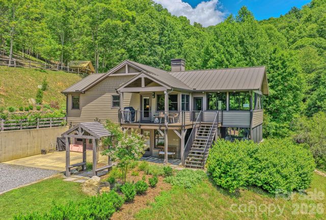 294 Red Knob Lane, Marshall, NC 28753