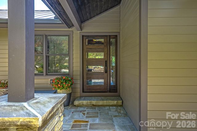 294 Red Knob Lane, Marshall, NC 28753