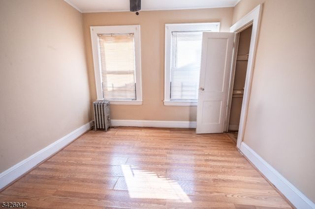 26 Scofield St, Newark City, NJ 07106