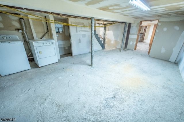 26 Scofield St, Newark City, NJ 07106