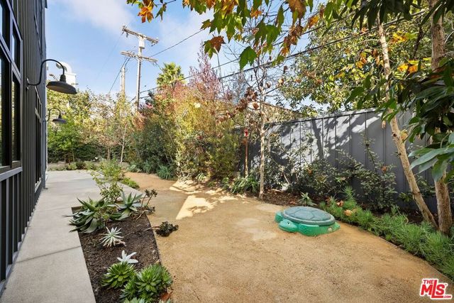 1037 21st Street, Santa Monica, CA 90403