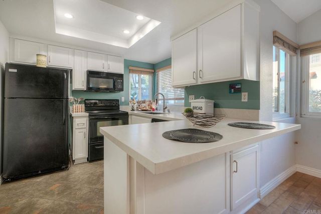 31909 Del Cielo Este 30, Bonsall, CA 92003