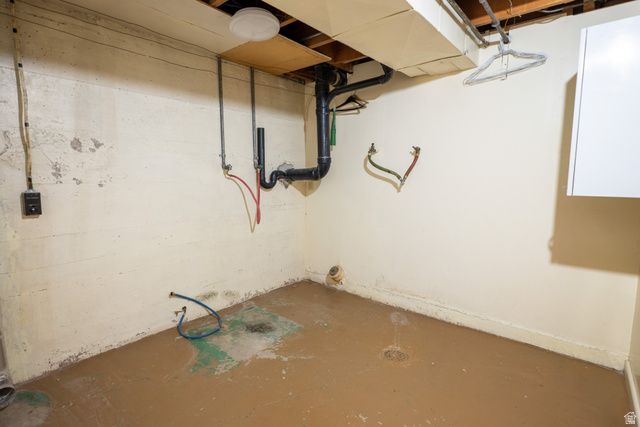 125 S CENTER ST, Elsinore, UT 84724