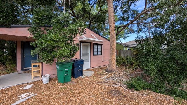2801 W CLEVELAND STREET, Tampa, FL 33609