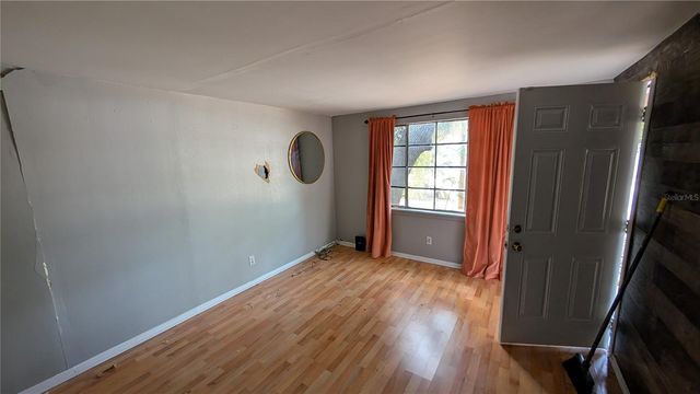 2801 W CLEVELAND STREET, Tampa, FL 33609