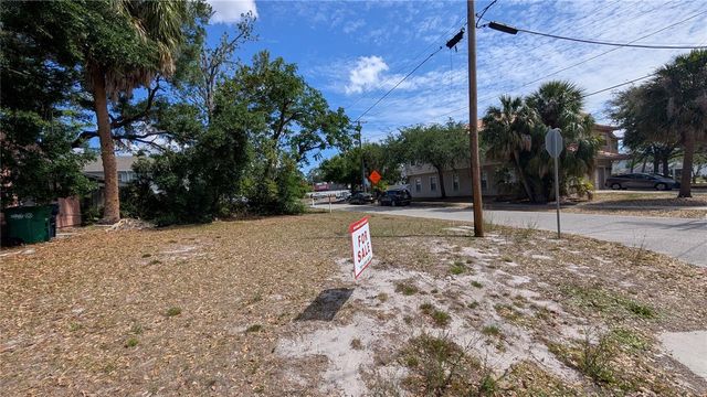 2801 W CLEVELAND STREET, Tampa, FL 33609