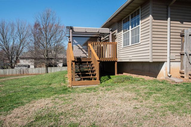 7400 W Farm Road 84, Willard, MO 65781