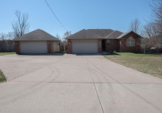 7400 W Farm Road 84, Willard, MO 65781