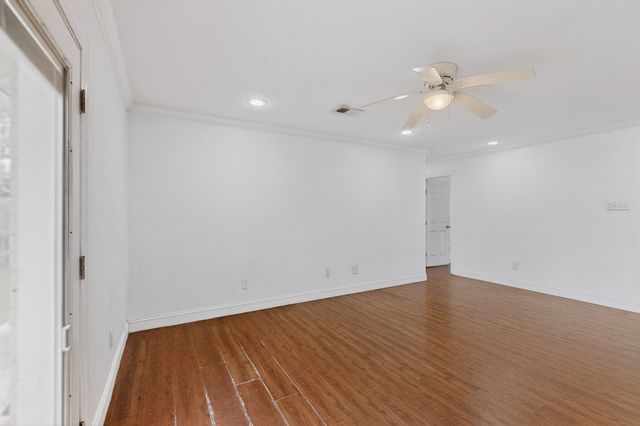 2421 Harbor Trail, Irving, TX 75060