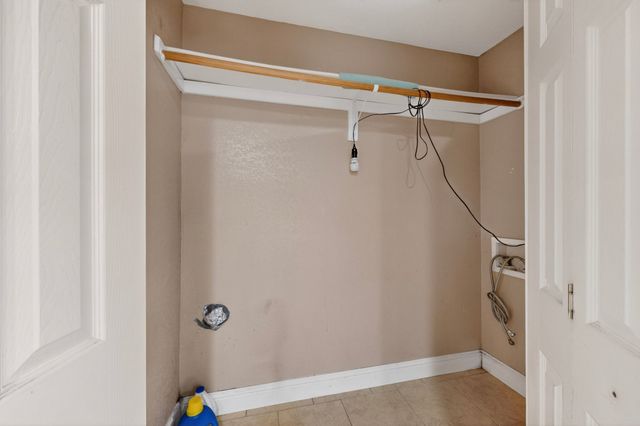 2421 Harbor Trail, Irving, TX 75060