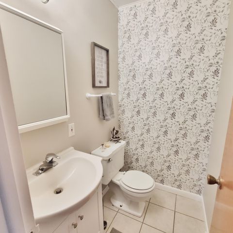 310 Seimetz Drive, La Porte, IN 46350