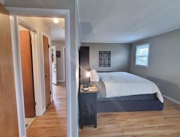 310 Seimetz Drive, La Porte, IN 46350