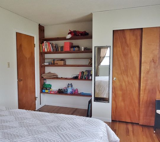 310 Seimetz Drive, La Porte, IN 46350