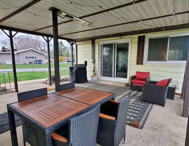 310 Seimetz Drive, La Porte, IN 46350