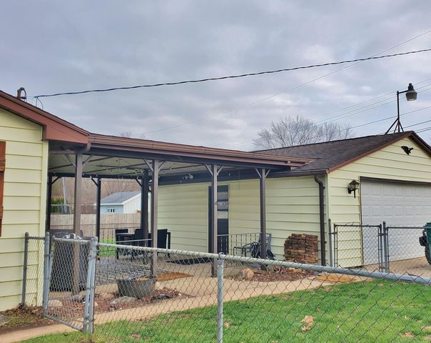 310 Seimetz Drive, La Porte, IN 46350