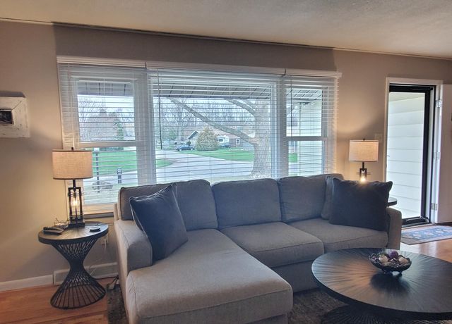 310 Seimetz Drive, La Porte, IN 46350