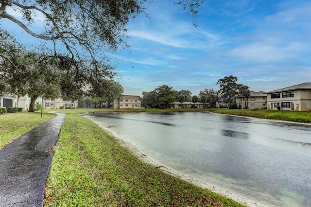 3011 SW 21st Terrace 382a, Delray Beach, FL 33445