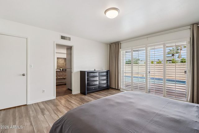 10049 N 25TH Place, Phoenix, AZ 85028