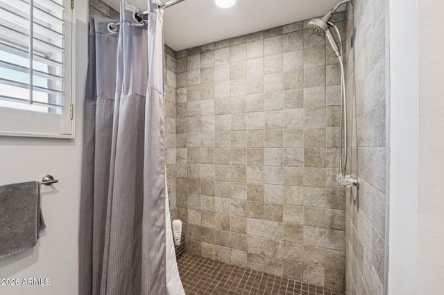 10049 N 25TH Place, Phoenix, AZ 85028