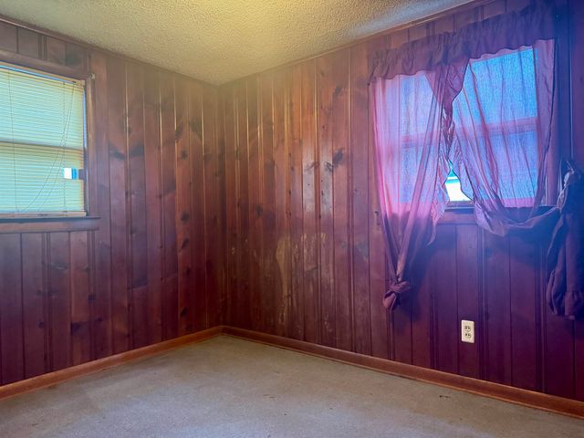 6065 N Genesee Road, Genesee Twp, MI 48506