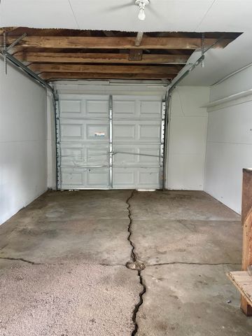 6065 N Genesee Road, Genesee Twp, MI 48506