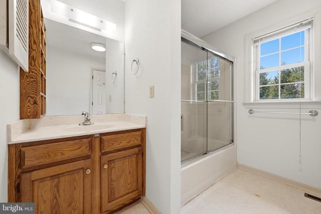 2055 CIDERMILL LN, Winchester, VA 22601