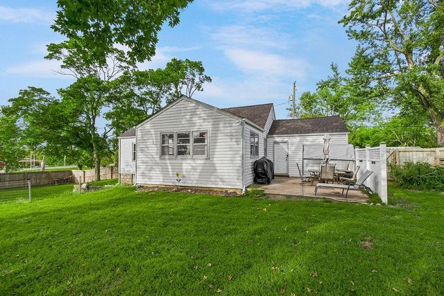 1205 N 90th Street, Kansas City, KS 66112